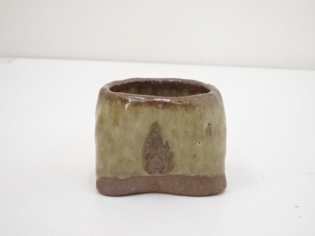 JAPANESE TEA CEREMONY TAKATORI WARE LID REST / FUTAOKI 